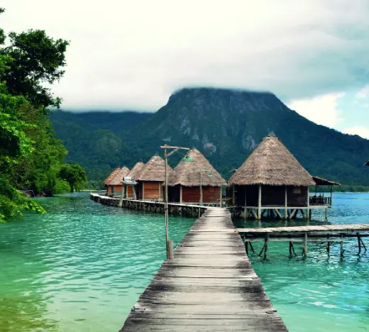 Nuit au bord de l'eau - Indonésie